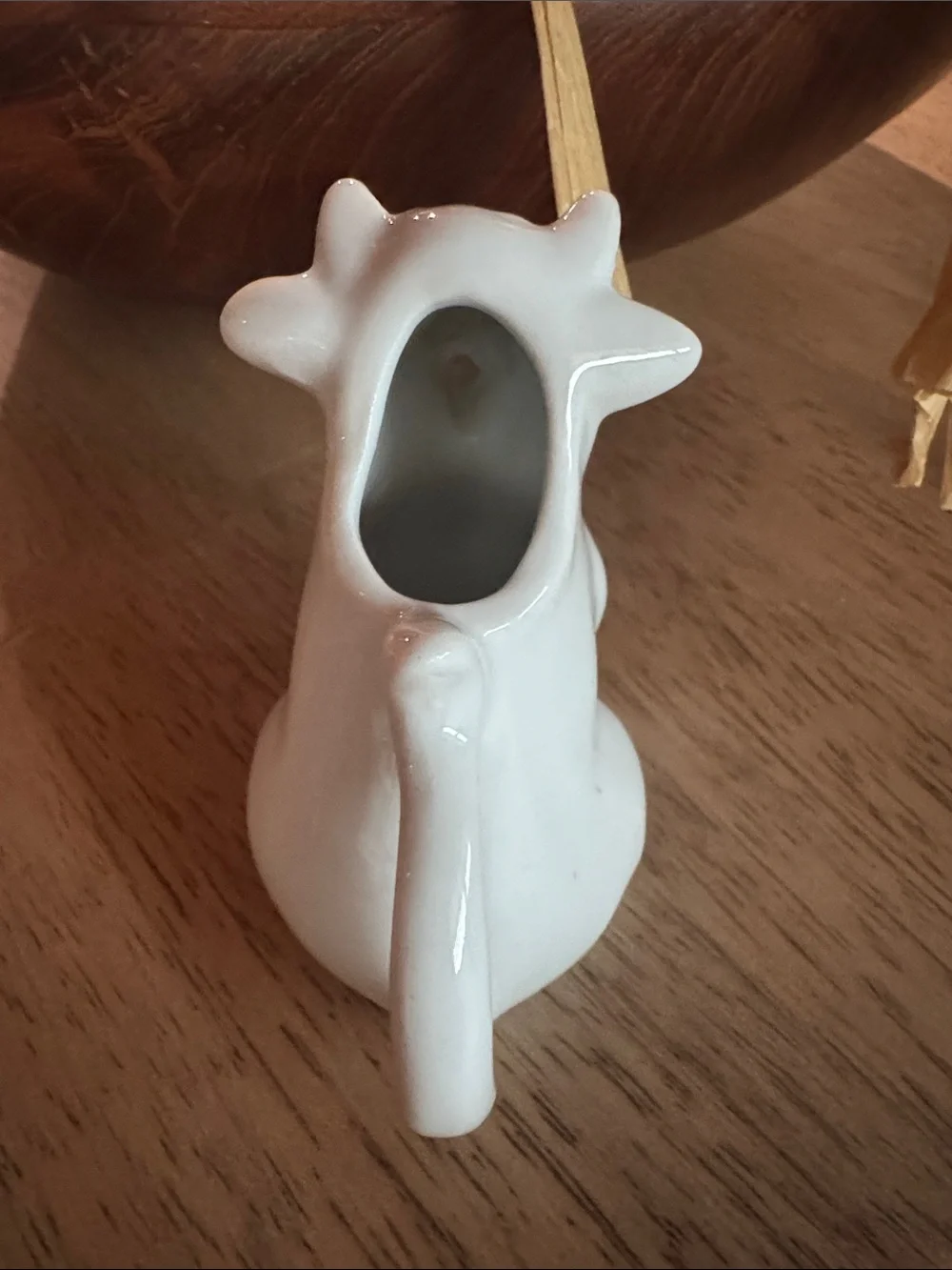 N/A cute white